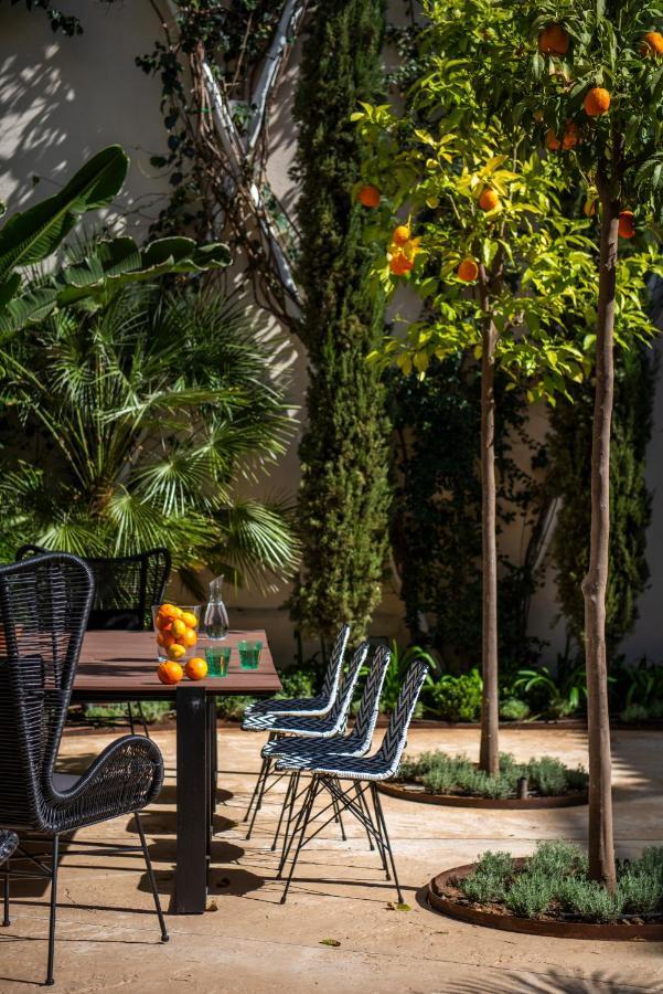 Bed and Breakfast Pájaro Rebelde Siviglia Esterno foto