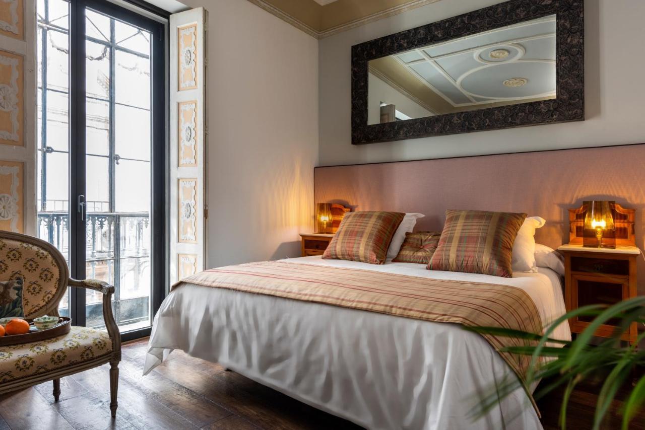 Bed and Breakfast Pájaro Rebelde Siviglia Esterno foto